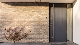 דלתות כניסה, צילום: SHUTTERSTOCK